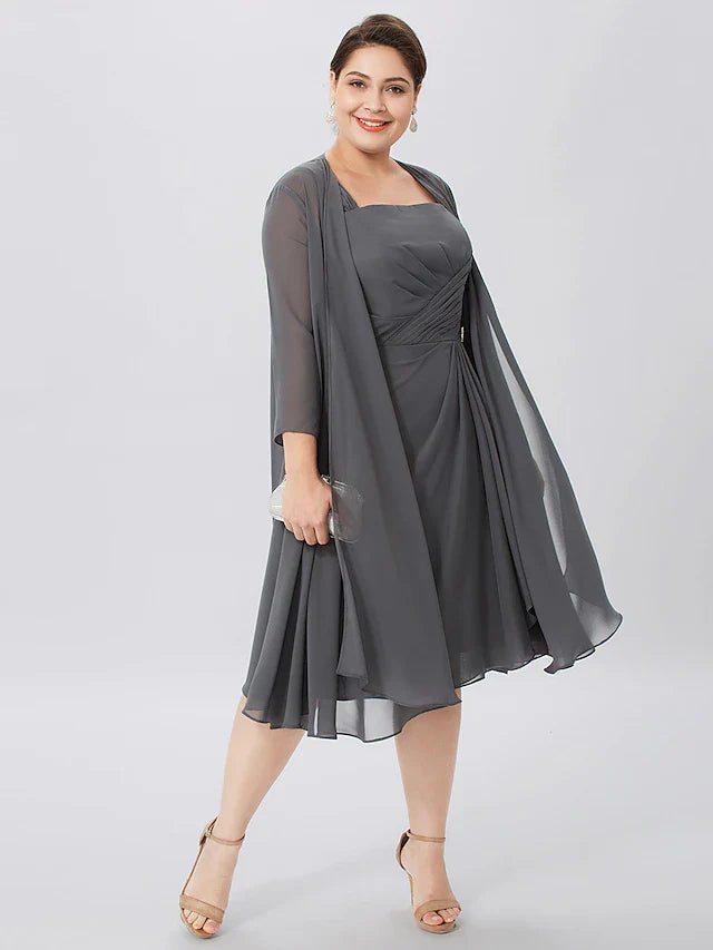 Wholesale A-Line Mother of the Bride Dress Formal Plus Size Elegant Straps Knee Length Chiffon Sleeveless yes with Criss Cross Pleats